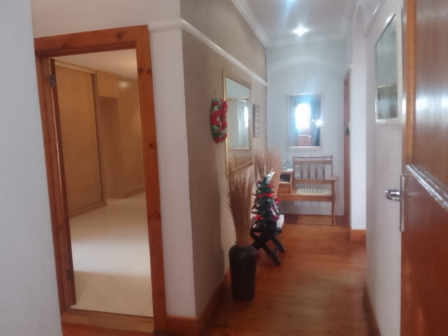 To Let 3 Bedroom Property for Rent in Selborne Eastern Cape